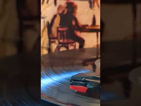 💌 Garúa • Canta: Roberto Goyeneche • Argentina