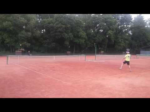Tenis Chrudim ATP - Matchball 2.6.2016, Stenglis - Zbyna 4:6