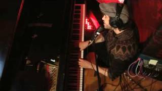 &quot;Wooden Arms&quot;, by Patrick Watson on Qtv