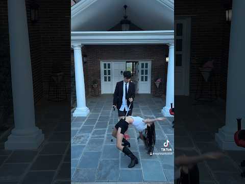 Quién se apunta un limbo? #galaxyhouse #teamgalaxy #alesgf #animalize21 #larissakimberlly#shorts