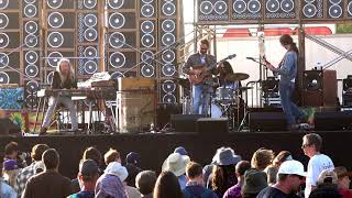 CIRCLES AROUND THE SUN/SKULL AND ROSES 2/April 2018/4K Ultra HD