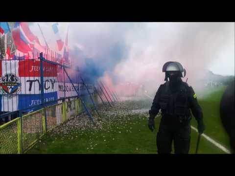 4L: Pogoń Leżajsk - Unia Nowa Sarzyna [Unia fans]. 2017-04-30