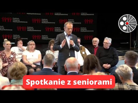Donald Tusk proponuje 1500 zł dla matek wracających do pracy