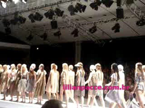 Paris Primavera-Verão 2009: Cacharel