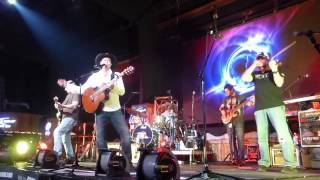 Tracy Lawrence - I Threw the Rest Away (Houston 12.11.14) HD