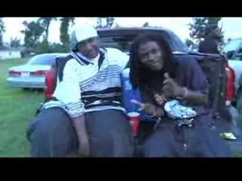 B STREEZY - KEYS TO THE BACK DOOR (HUSTLA)