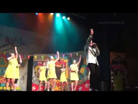 Prins John - Selfie op de char