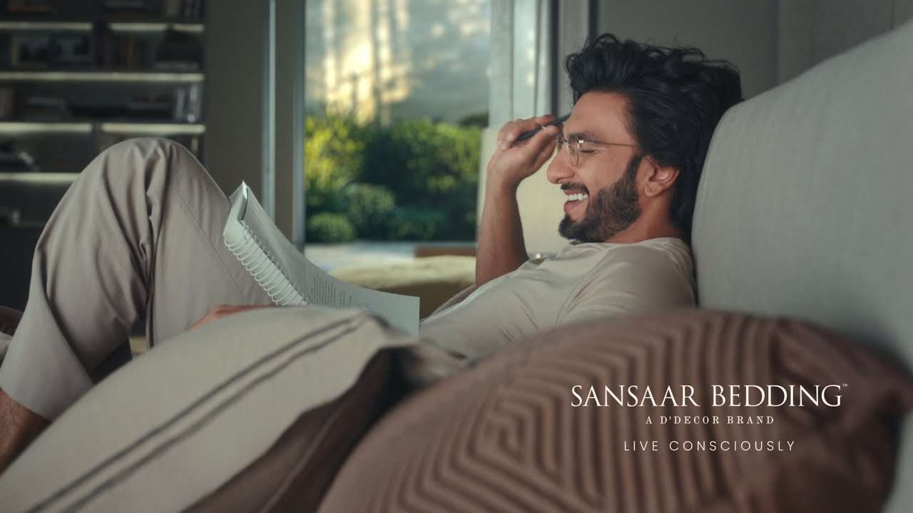Ranveer Singh makes a case for staying in bed with Sansaar