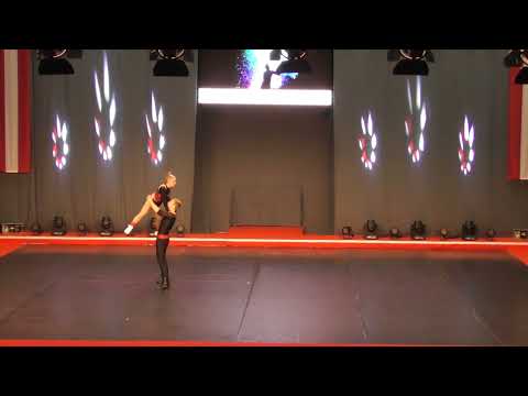 Polyánki Benedek (RÓK And Roll SE) - Fórián Kata (Rockin' Board TSE) akrobatika