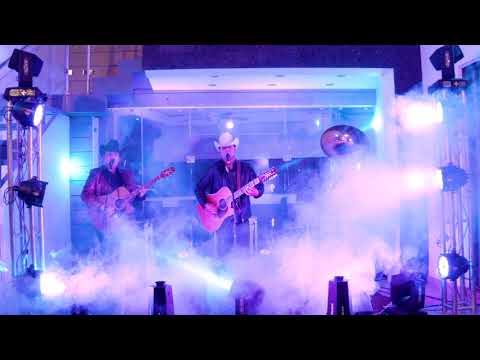Edgar Fimbres - Soy De Sombrero (En Vivo)