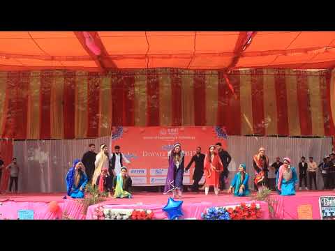 KASHMIRI FOLK DANCE| BY GIRLS | AT RIMT UNIVERSITY | PUNJAB