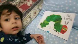 Ozan kitap okuyor - Ozan is reading his new book before sleep
