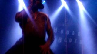 DAY26 PERFORMING DONT FIGHT THE FEELING