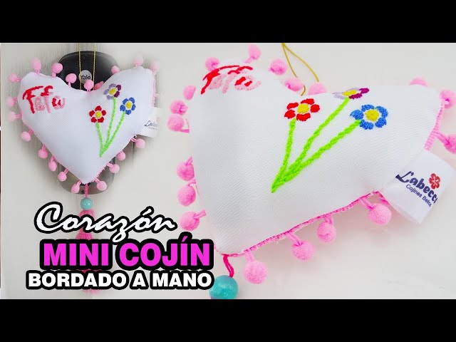 Vídeo relacionado con Amazon Basics Cojín decorativo, corazón rosa, 45 x 41 cm