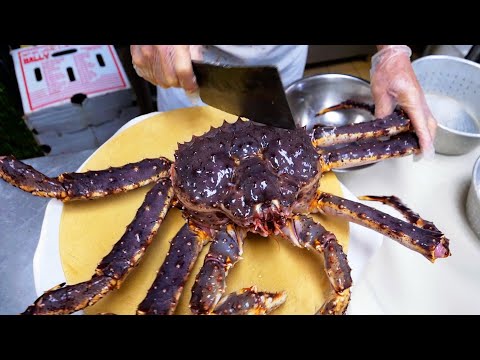 New York Food - Huge Alaska King Crab + Lemon Grass Beef Steak