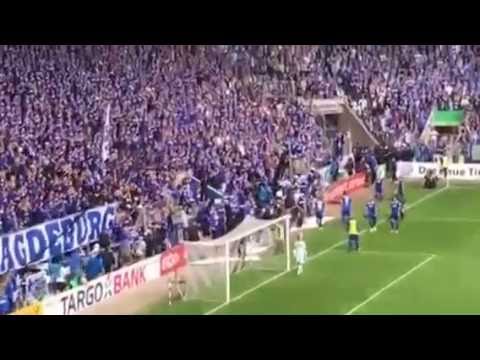 Frankfurt Hooligans gegen FC Magdeburger Hooligans -Spielunterbrechung