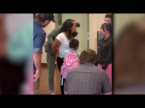 ICE agents wait in hallways of immigration court as Trump seeks to deliver on mass arrest pledge