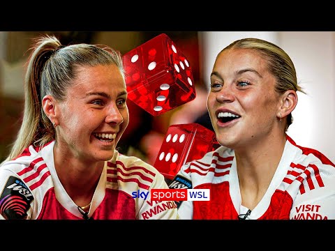 Alessia Russo goes head to head with Victoria Pelova in Roll the Dice! 🎲