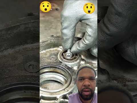 Extracción de rodamientos #automobile #mechanic #mechanical #funny #estadosunidos #youtubeshorts