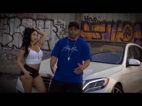 E-A-SKI - If The Shoe Fit