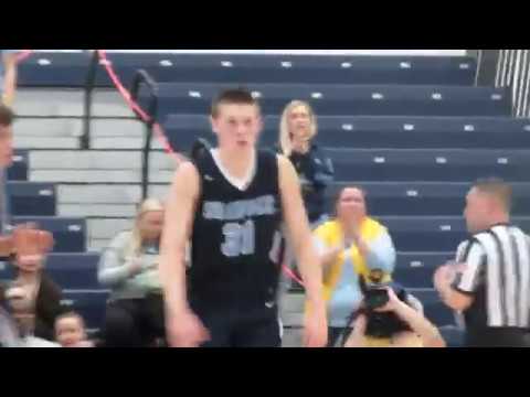 Shawnee's Dean Noll is FEARLESS drops 24 in TOC final 4