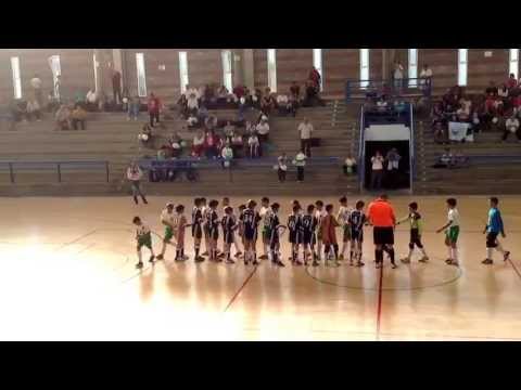 Teror fs vs Doctoral copa alevin 4-3 salida de los dos equipos al campo de juego