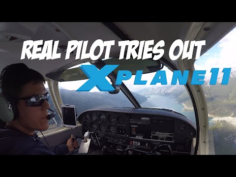 REAL PILOT tries XPLANE 11 for FIRST TIME!