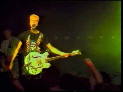Die Ärzte Live - 1987 - Nach uns die Sintflut - 12 - Ausserirdische.avi