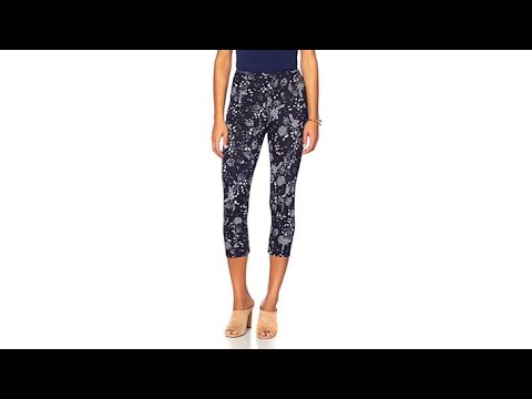 LYSSE Smooth Waist Textured Capri Legging  Missy