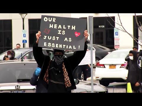 Amazon Worker Who Organized Mass Walk-Out Gets Fired