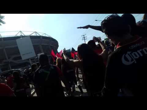 "Recorrido de los del Sur | Atlas vs Newells Old Boys | 09.07.16 | Partido del Centenario" Barra: Barra 51 &bull; Club: Atlas