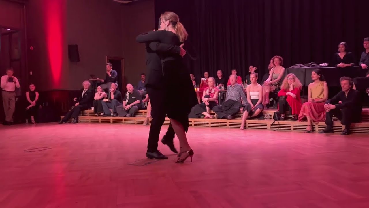 Oslo Tangos Gallamilonga feat. Pablo Rodriguez & Ina Eriksen El abrojo, Di Sarli