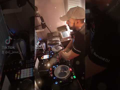 Veracocha - Carte Blanche vs Songs Of Charlie - The Enemy Between