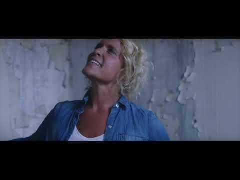 Molly Stevens Just Hold On - Official Music Video