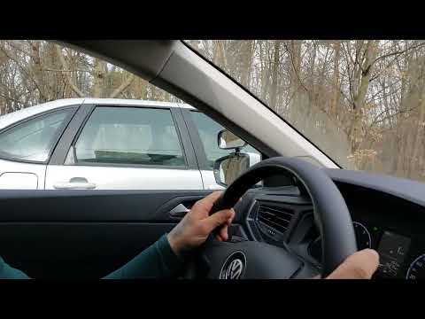 parcarea laterală cu spatele pe stânga