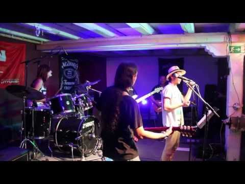 Walk a mile in my shoes - Roland Stinauer Project feat. Mate Fodor