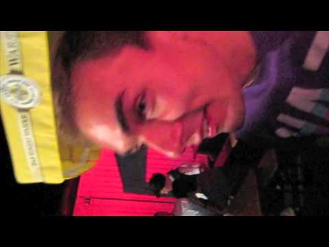 Olli's Flirtvideo im Internet^^;-) - Oilver probiert 1500000 Scoville Sauce beim Curry Flitzer