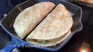 Chicken Quesadillas With Refried Beans / How To Make Chicken Quesadillas