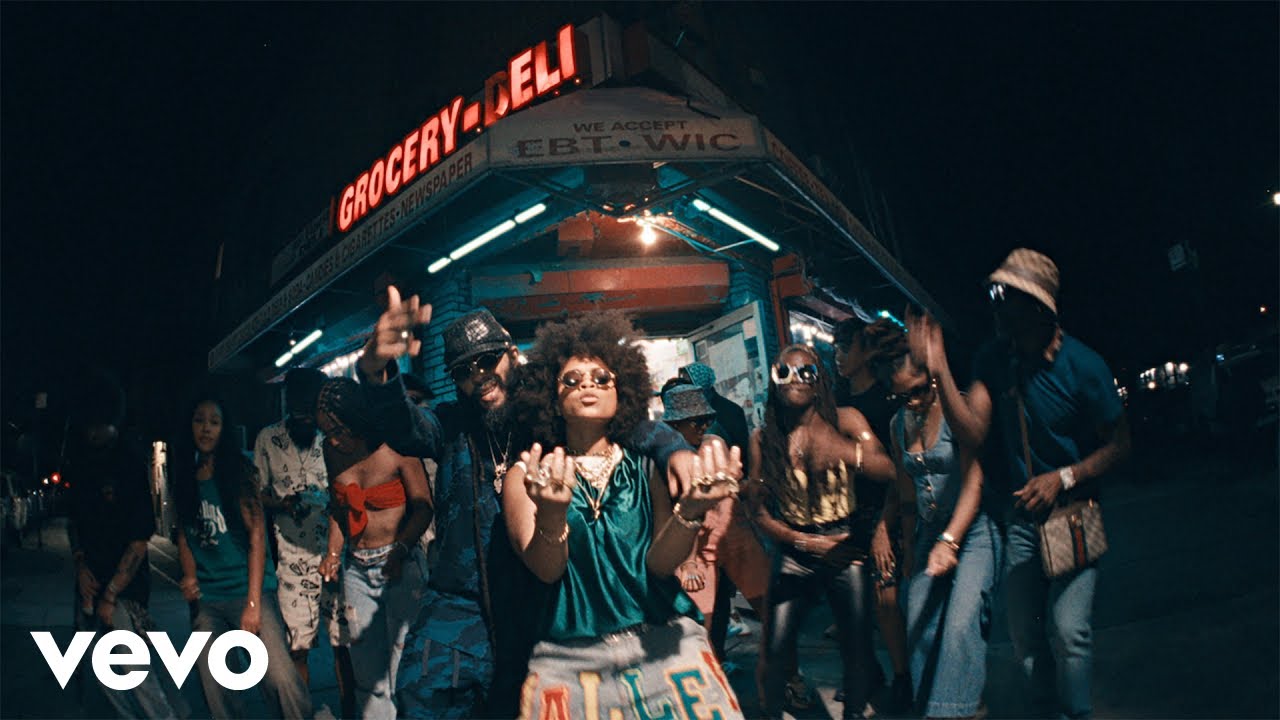 Lila Ike