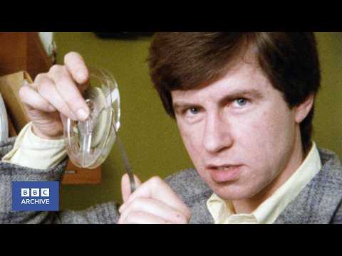 1979: The New Sound of Music With Michael Rodd | BBC Archive