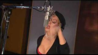 Christina Aguilera - Car Wash ft Missy Elliott(HD)