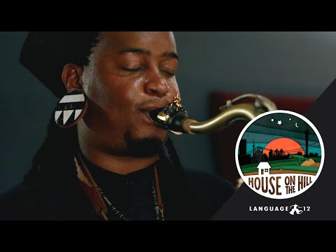 Linda Sikhakhane in concert @ House on the Hill