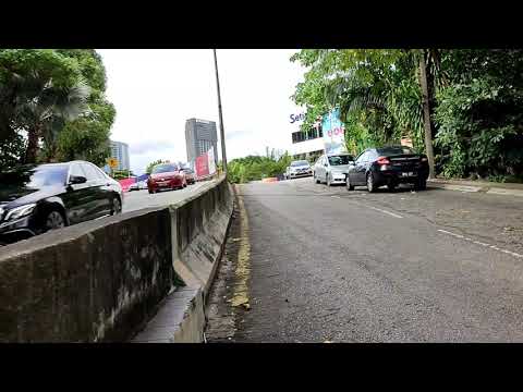 Walking From Est8 To KTM Station & Midvalley Megamall.