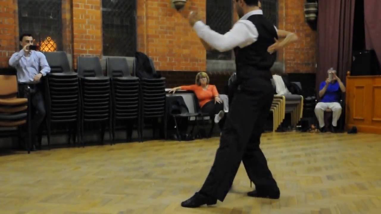 Classes at Reading Tango Club with Cristian Petitto & Paula Duarte - Embellishments