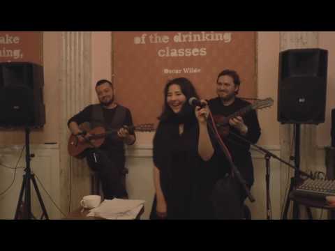 Alisa Ten & The White Nightingales. "Alfama" (Madredeus cover)