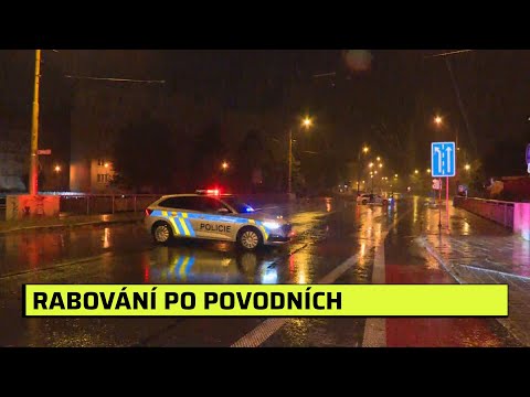 Rabování po povodních na Moravě: Zloději se vloupali do benzinky a lékárny, kradli i sudy