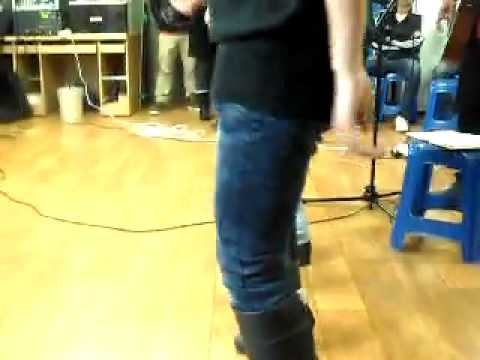 khmer in korea's kamarak band 012