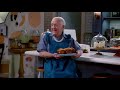 Call Me Kat S03E10 Tribute To Leslie Allen Jordan