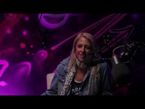 AMPLIFY LAS VEGAS: Local DJs, Performers & Artists You NEED to Know! Miss Monday performing w/ Anisa