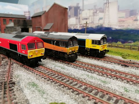 Battle of the 66s Hornby, Bachmann or Hattons